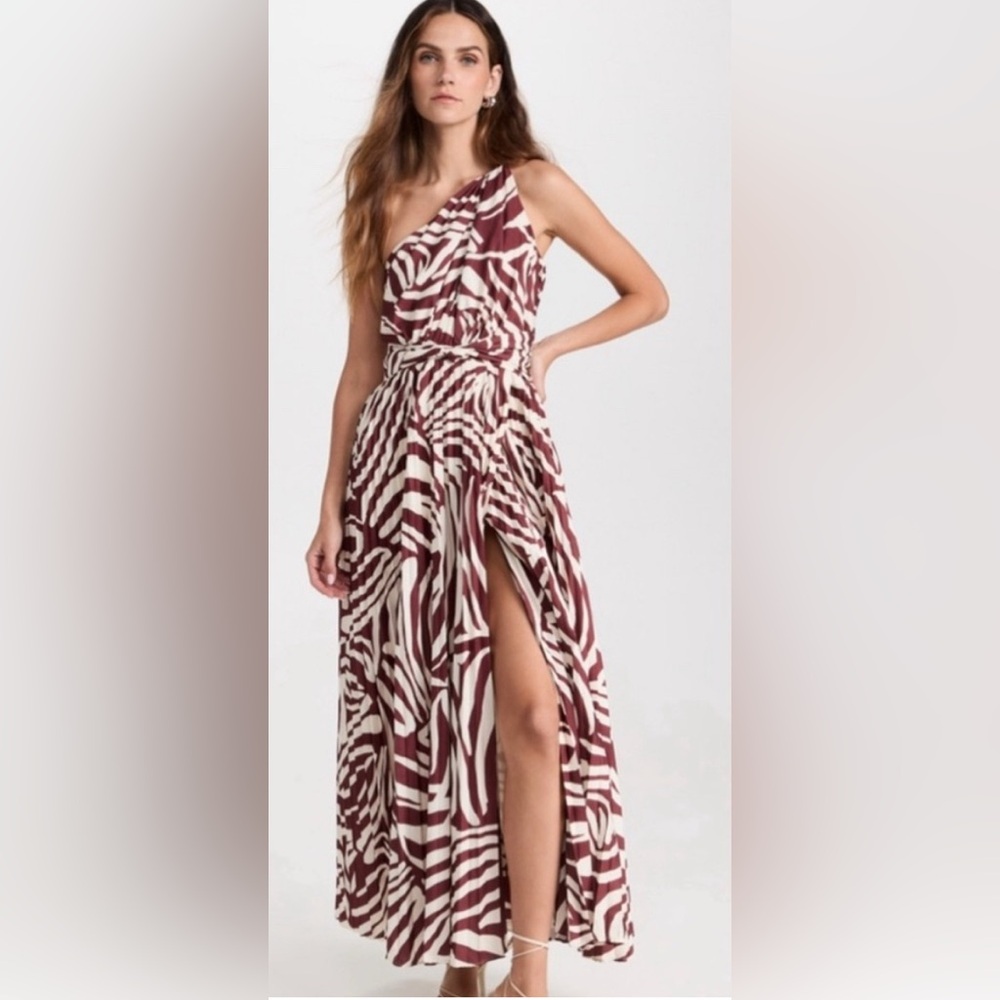 Saylor dress